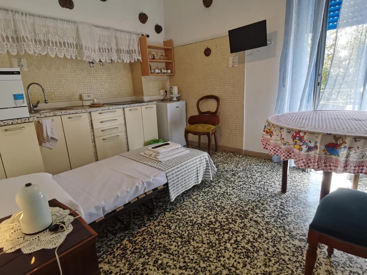 Chez Martha Bed & Breakfast *